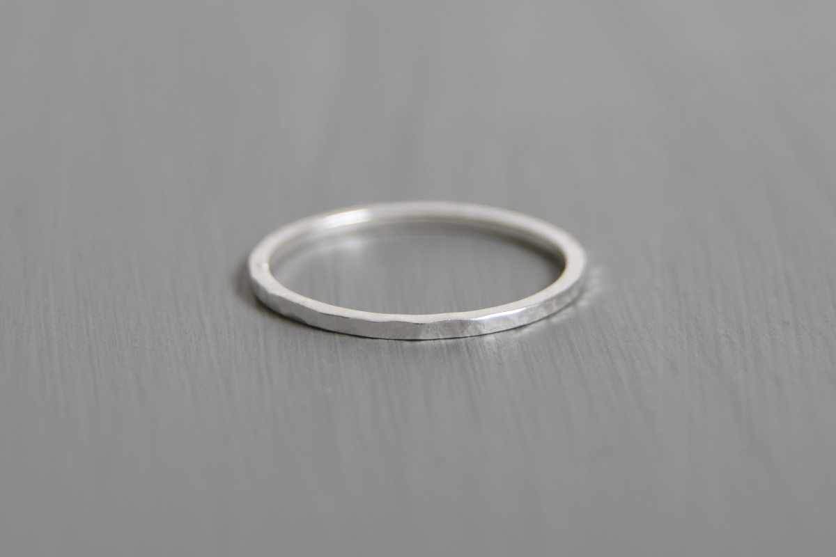 Hammered Stacking Ring - Ebony and Sparrow | Made in Canada